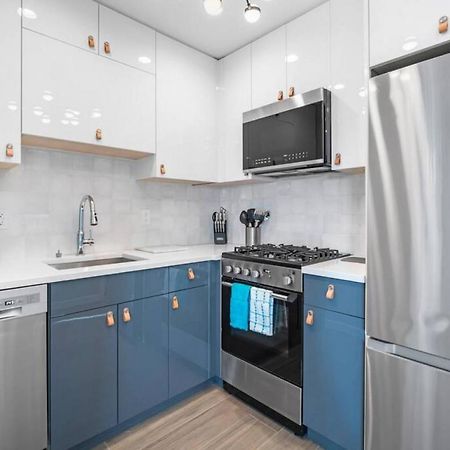 Unit 3 European Style King Size Bed Stockton College Apartment Атлантик Сити Екстериор снимка